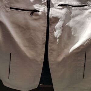 Vintage ladies jacket size small white and black
